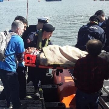 WhatsApp Image 2025-05-08 at 17.09.23 Familia de buzo muerto en centro de cultivo de salmones interpone querella contra empresa Blumar S.A. por cuasi delito de homicidio