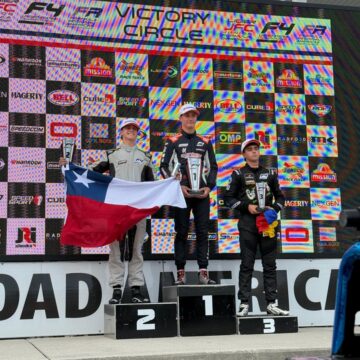 WhatsApp Image 2025-05-18 at 23.51.04 Clemente Huerta Logra Un Dramático 2° Lugar en la Carrera 1 Del Campeonato De F4 De Estados Unidos