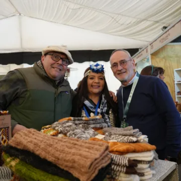 WhatsApp Image 2025-09-11 at 13.11.23 Emprendedores y actores locales destacan aporte cultural y económico de Conferencia Internacional de Geoparques para La Araucanía