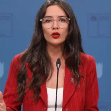 Vallejo califica de “fake news” versión que Gobierno contrató 100 mil funcionarios durante su periodo