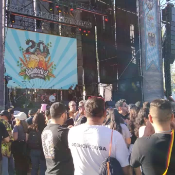 Oktoberfest Chile celebró sus 20 años rodeado de música, cultura y buena cerveza
